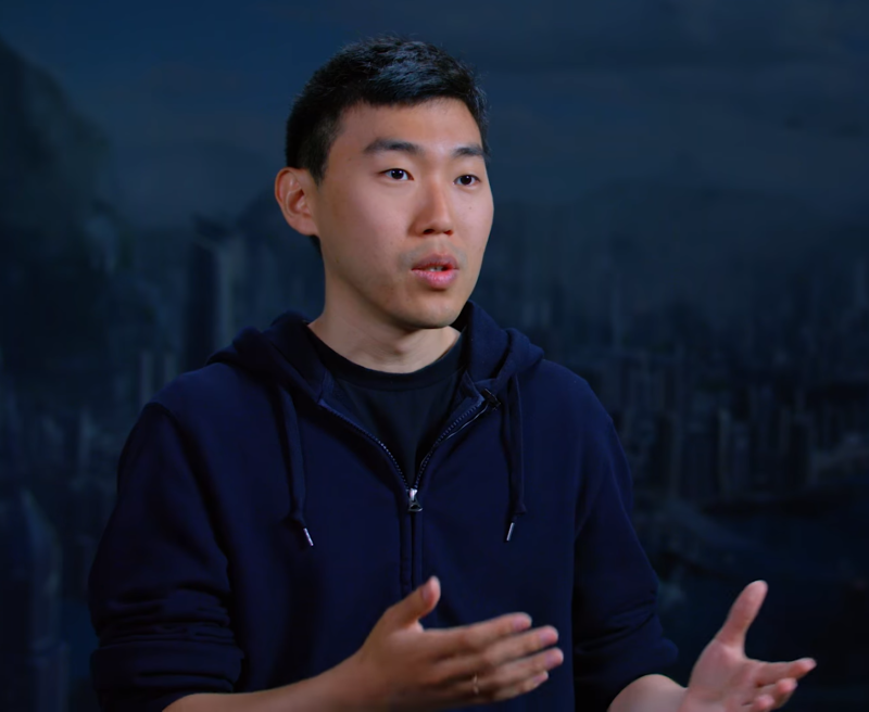 800px-Ken_Ahn_2018-06_ATV.png