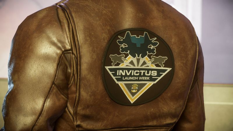 文件:Invictus-jacket-rear.jpg
